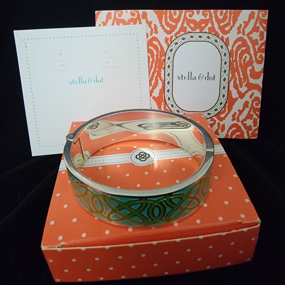 Stella & Dot  Bangles Bracelets